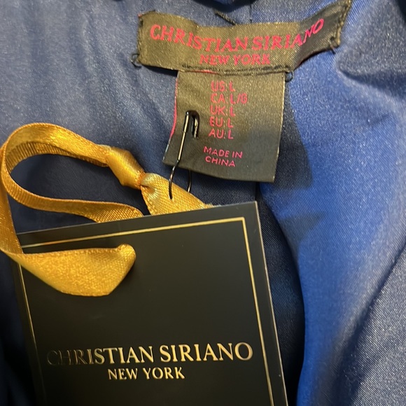 NWT Christian Siriano fun 🤩 cobalt blue hooded faux fur jacket. - Picture 7 of 7